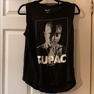 Tupac tank top size medium